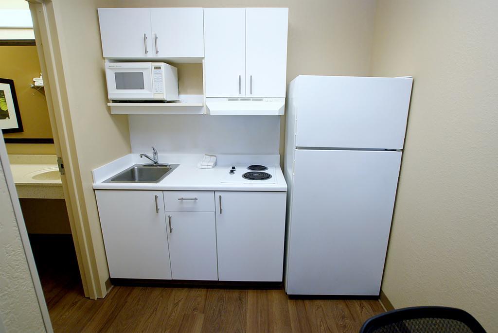 Extended Stay America Select Suites - Newport News - Oyster Point Экстерьер фото